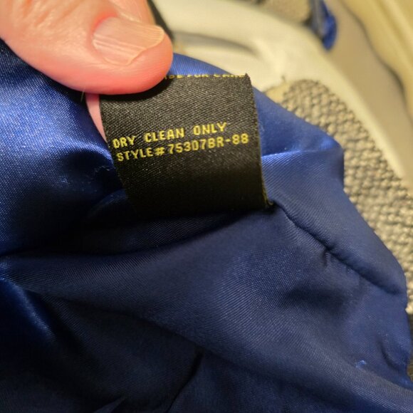 Vintage Blue, Black and White Plaid Jacket - Women's XL - Picture 10 of 11